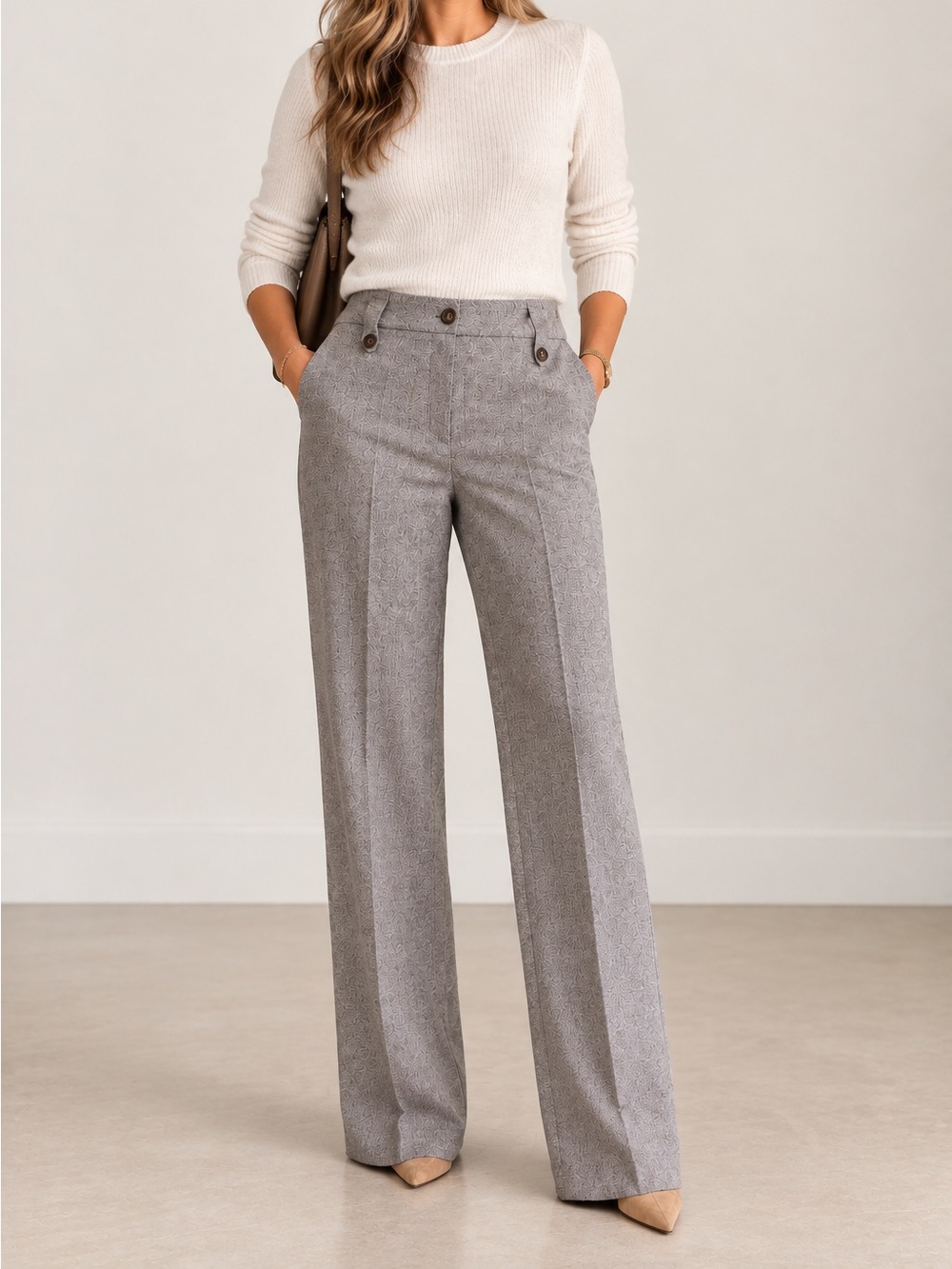 Autres Filles Tailored Wide-Leg Pants in Light Gray with elastic waist, size M.